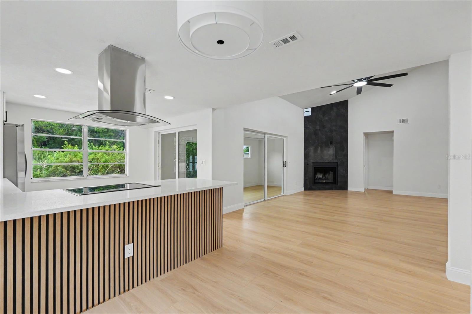 TIMBERLANE SUB UNIT 6 - Residential