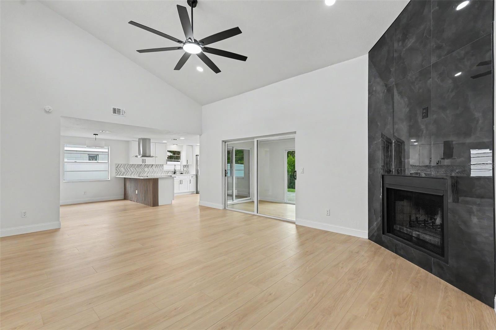 TIMBERLANE SUB UNIT 6 - Residential