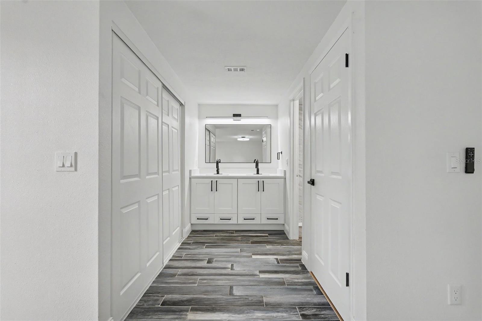 TIMBERLANE SUB UNIT 6 - Residential