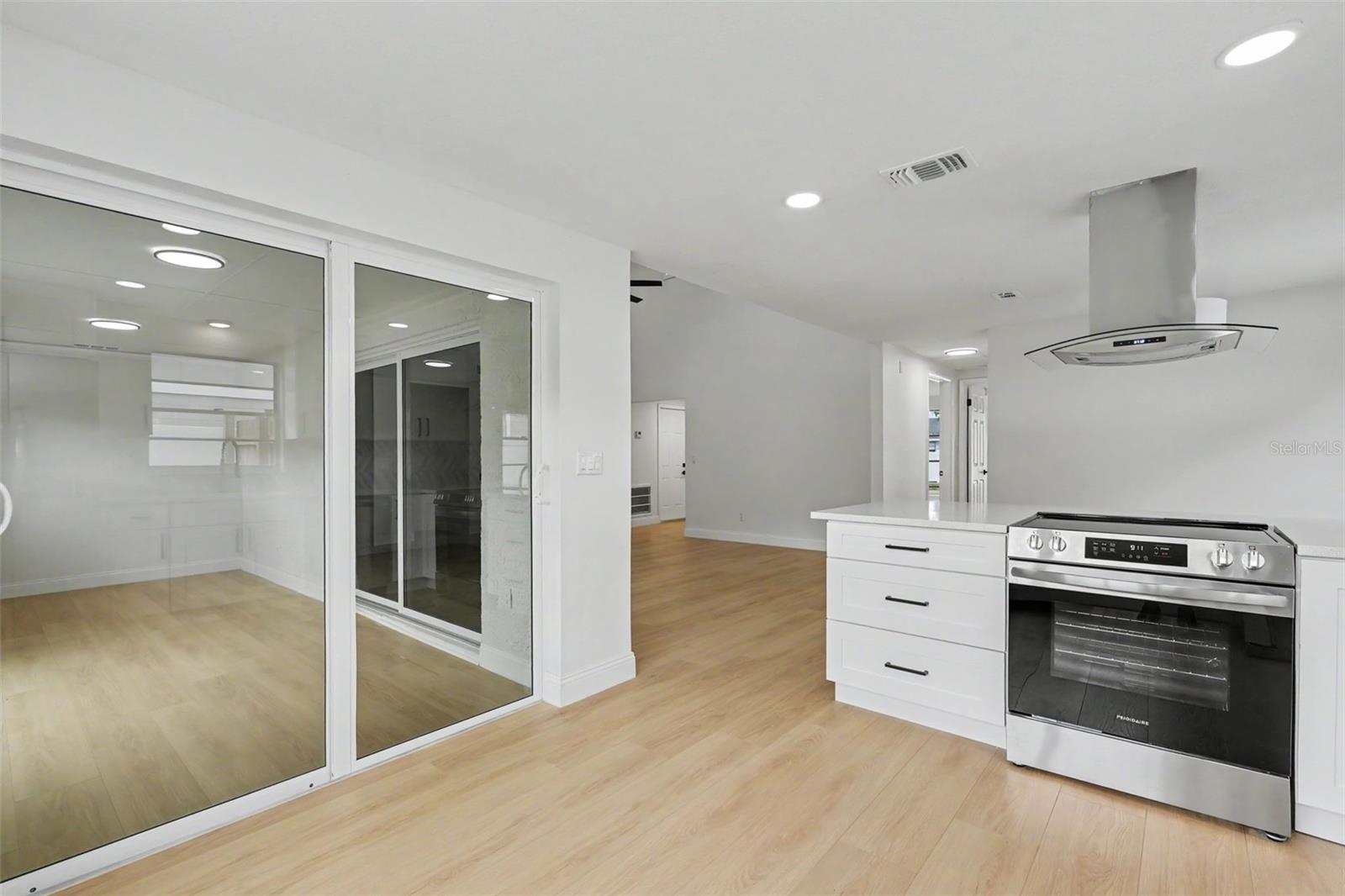 TIMBERLANE SUB UNIT 6 - Residential