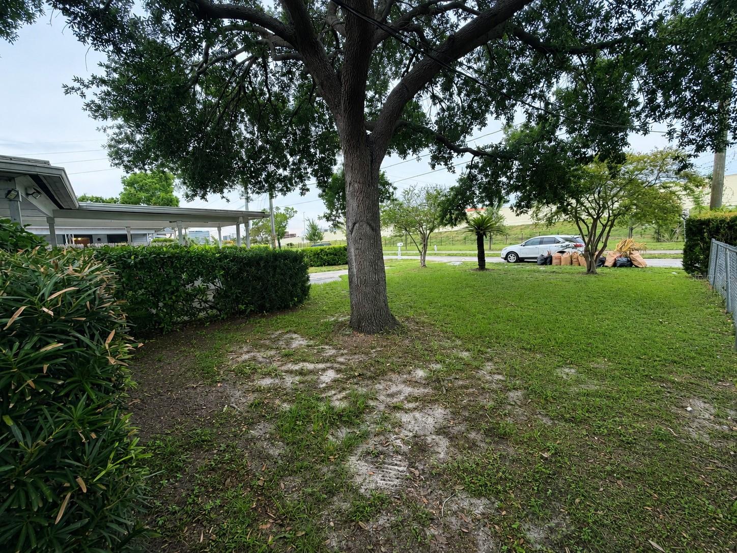 HANAN ESTATES - Residential Lease