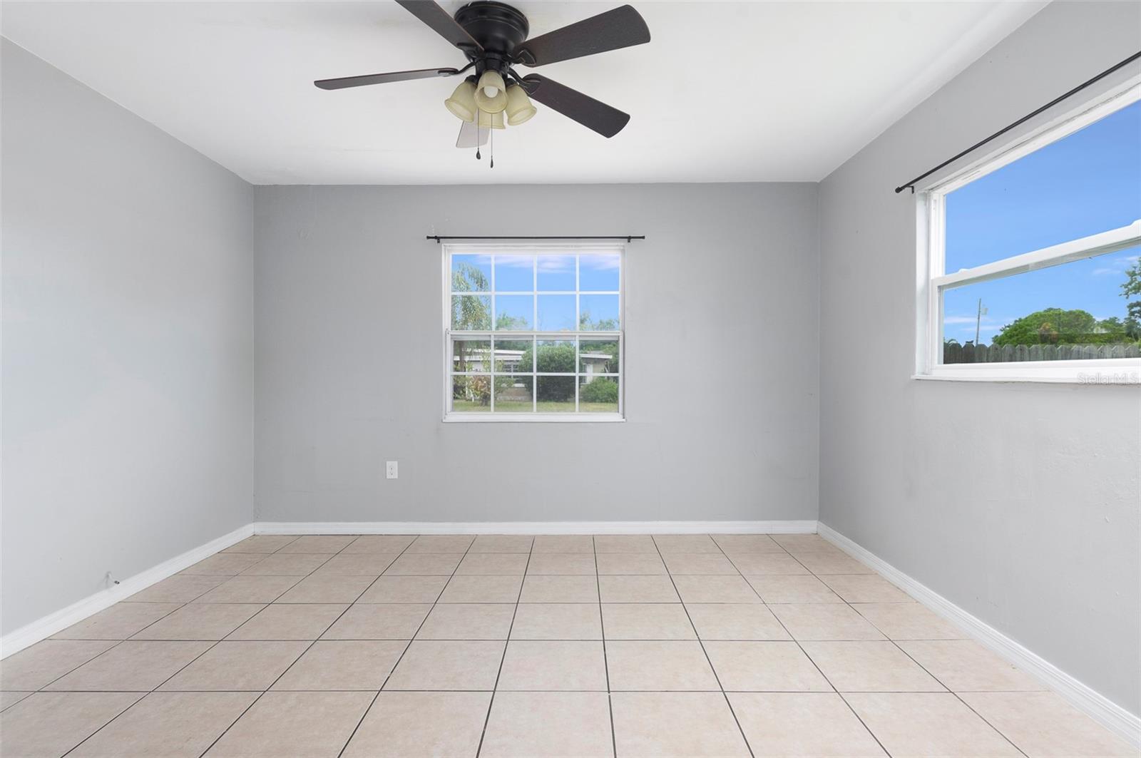 HILLTOP GROVE SUB - Residential Lease