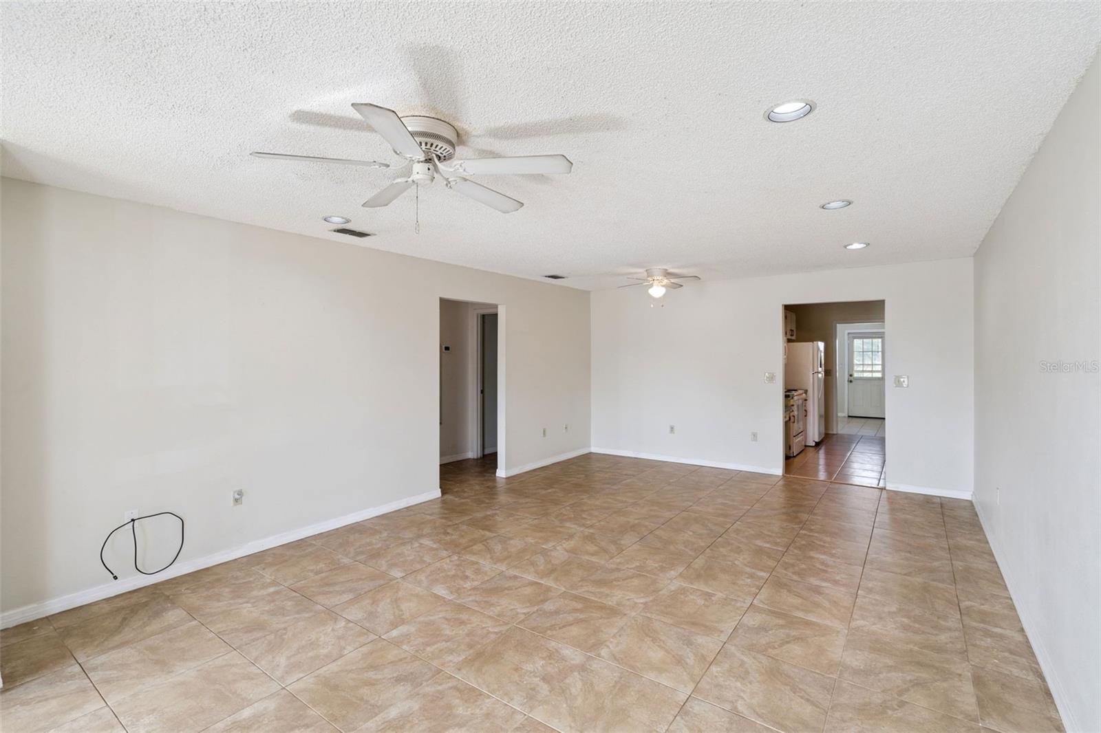 TAVARES RIDGE CONDO - Residential