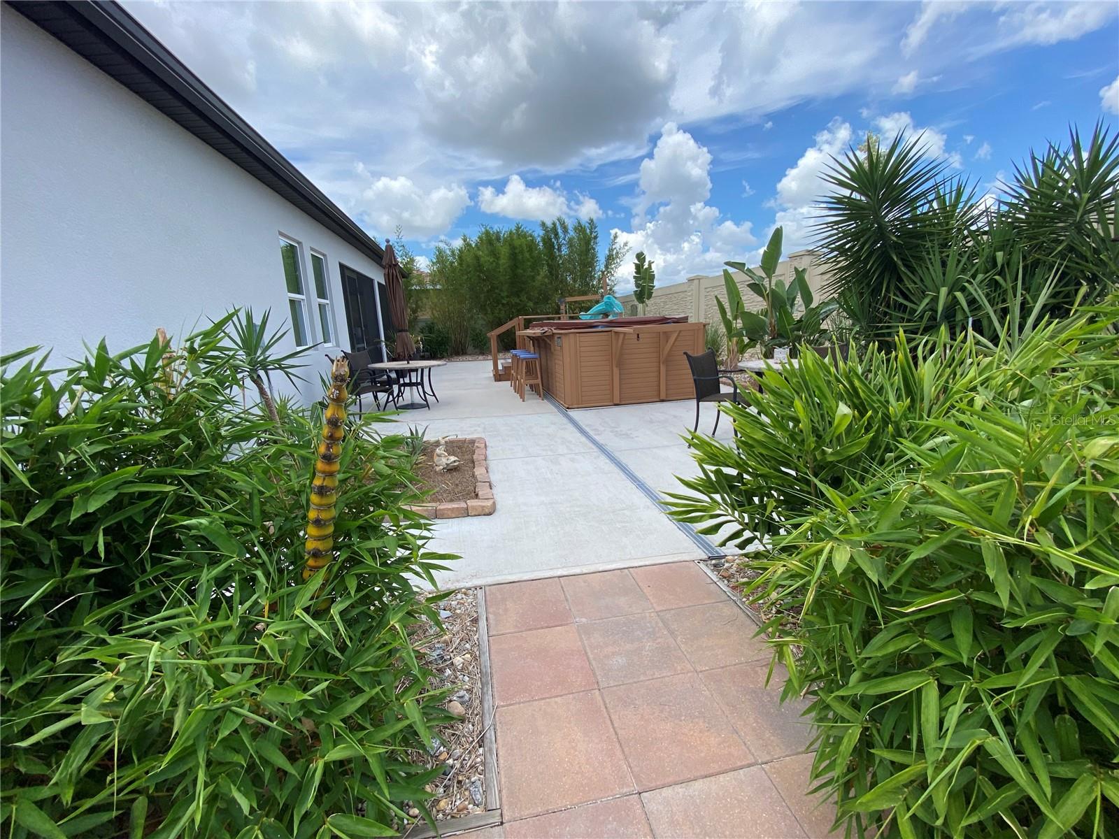 VENEZIA SOUTH - Residential