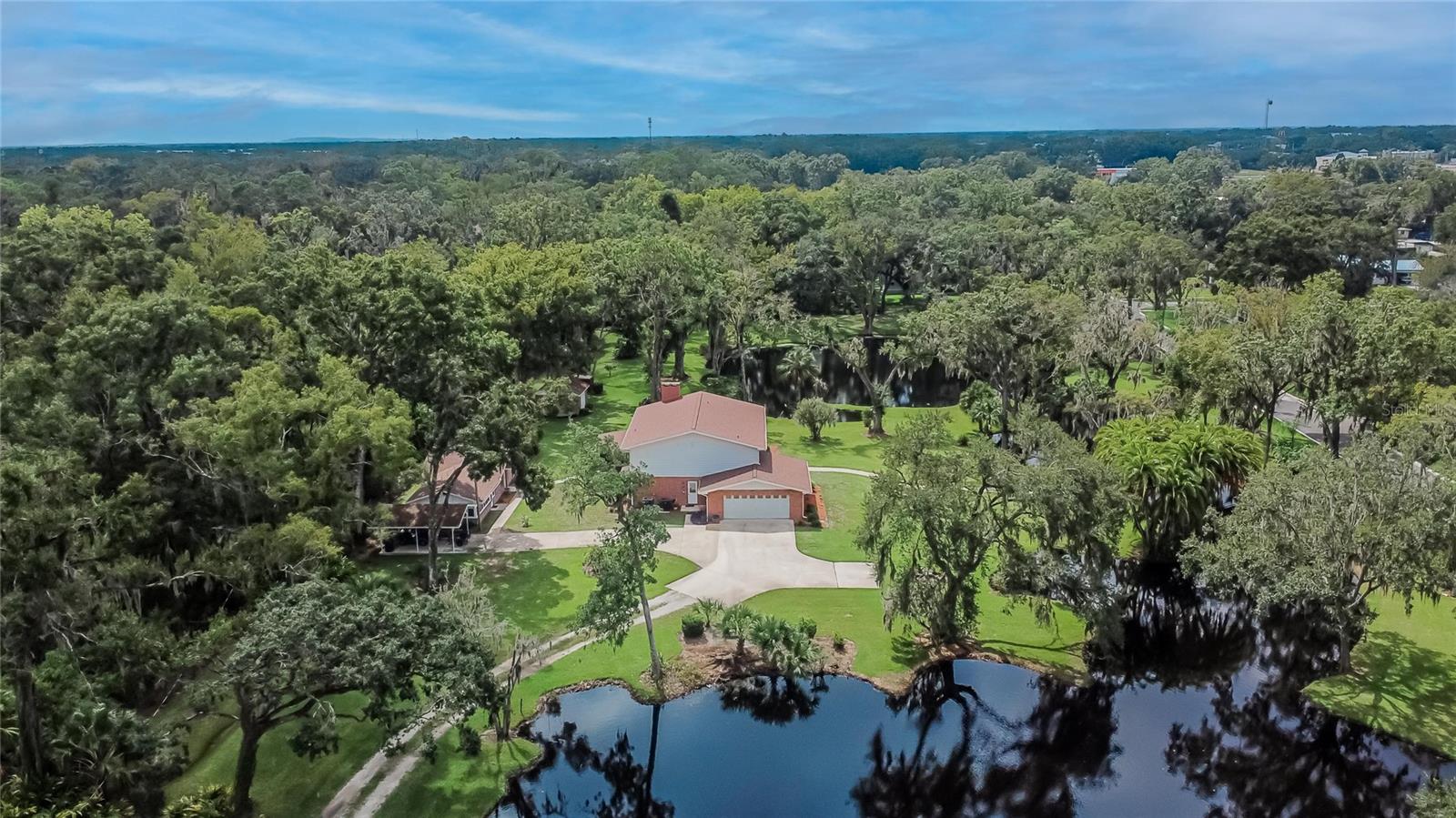 ROSELAND PARK - Residential