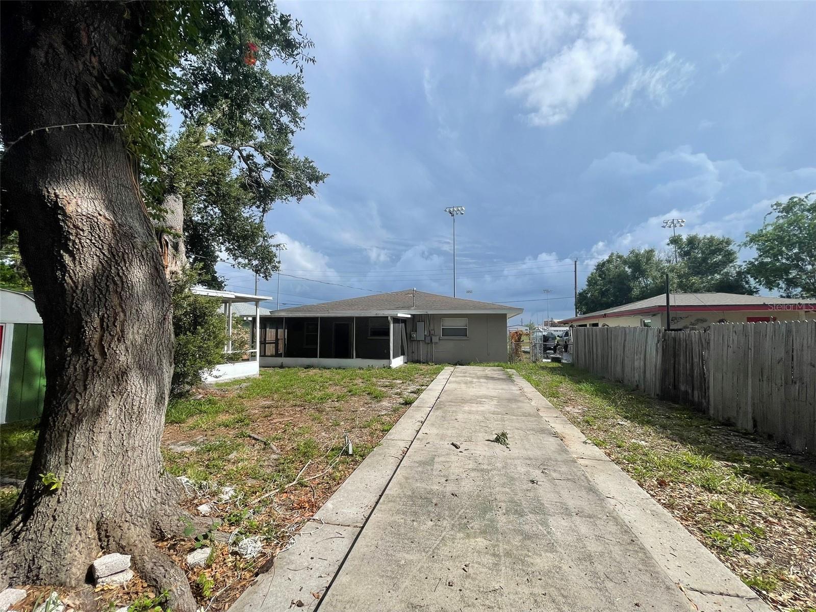 POINCIANA PARK FIRST ADD - Residential