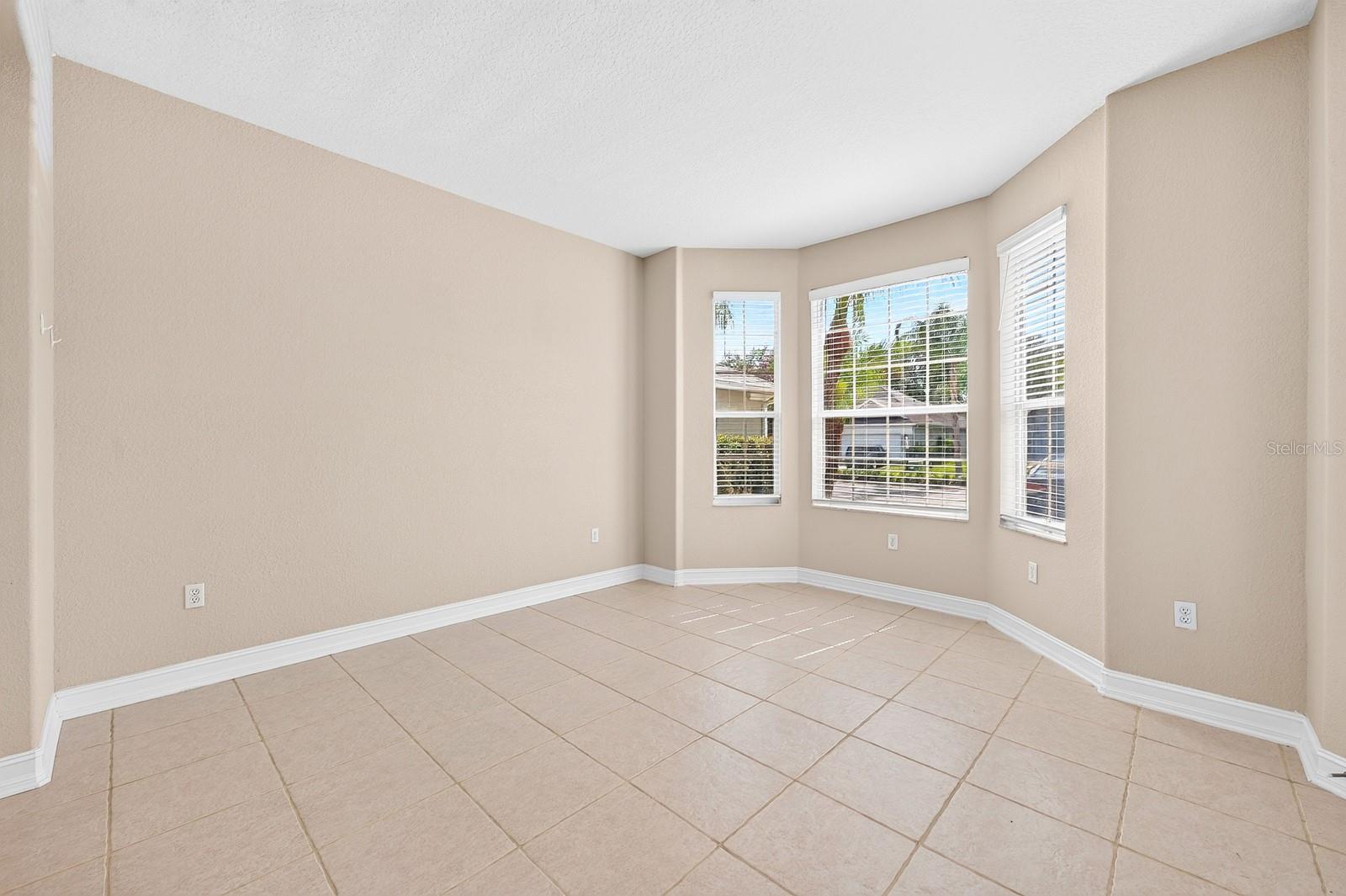 RETREAT AT WEKIVA - Residential