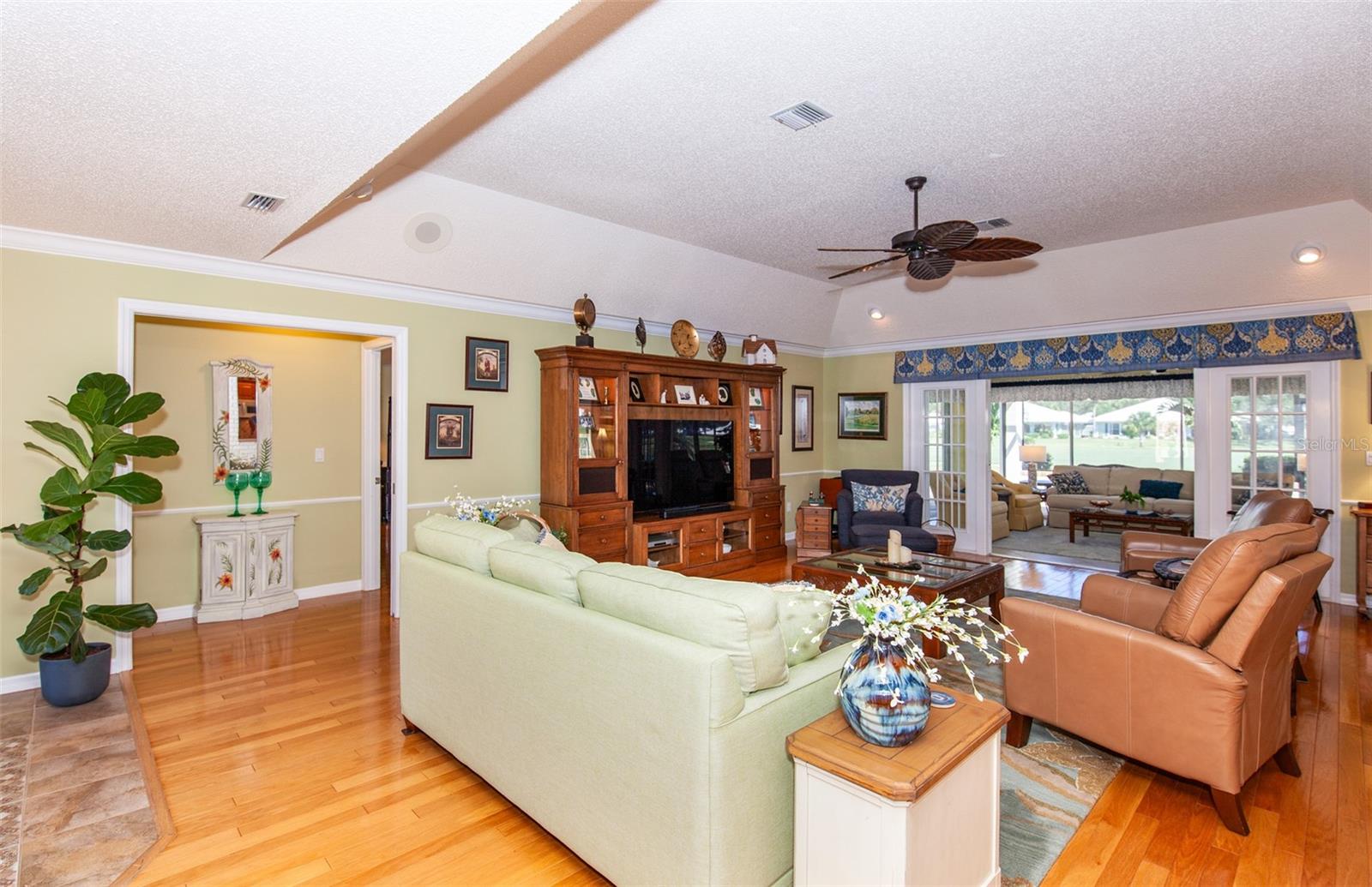 PLANTATION WOODS - Residential