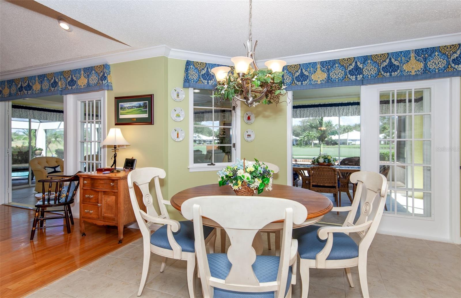 PLANTATION WOODS - Residential