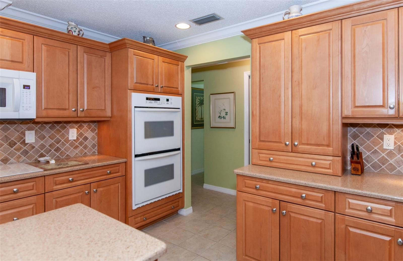 PLANTATION WOODS - Residential