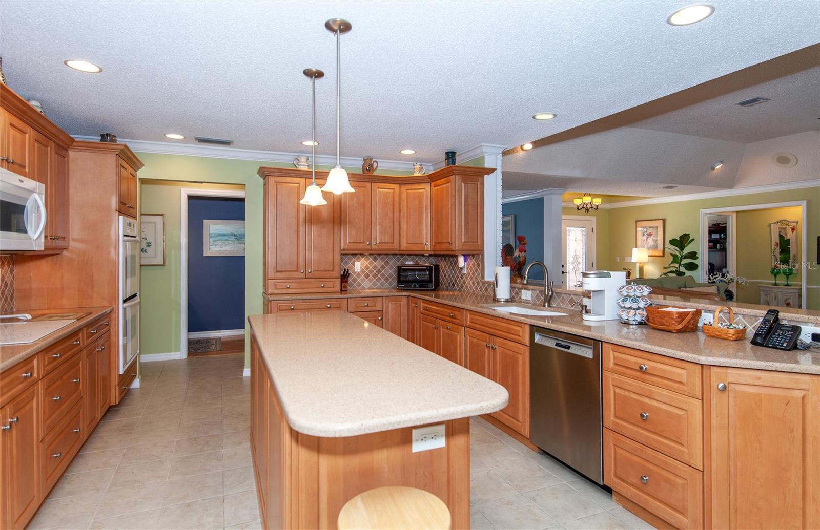 PLANTATION WOODS - Residential