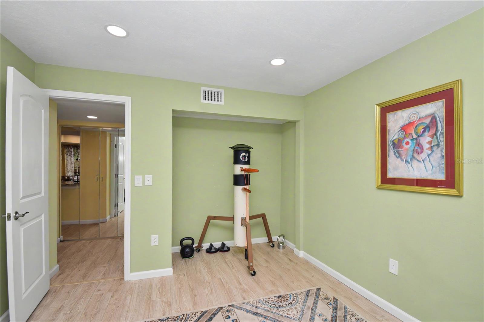 SUMMERSIDE - Residential