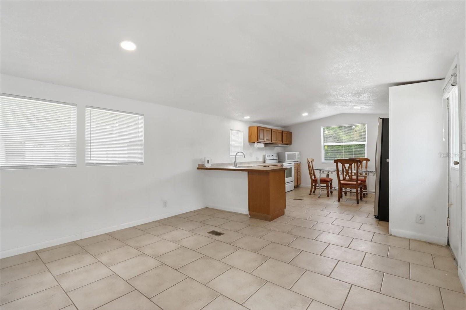 CRYSTAL HEIGHTS DEV CO SEC 02 - Residential