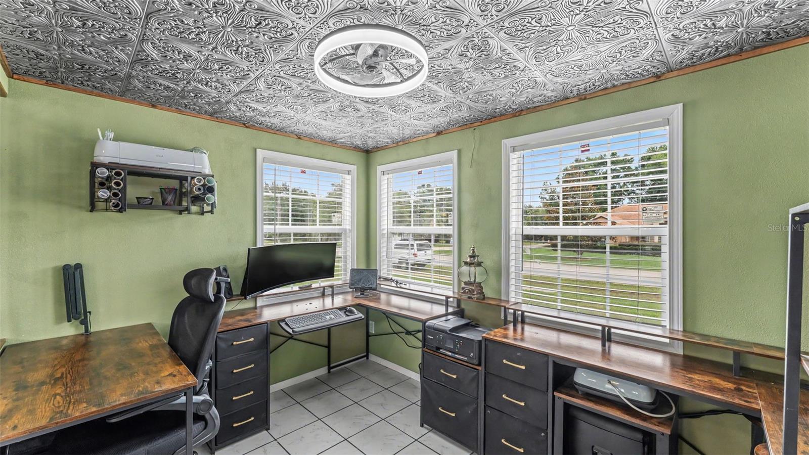 OAK KNOLL SUB - Residential
