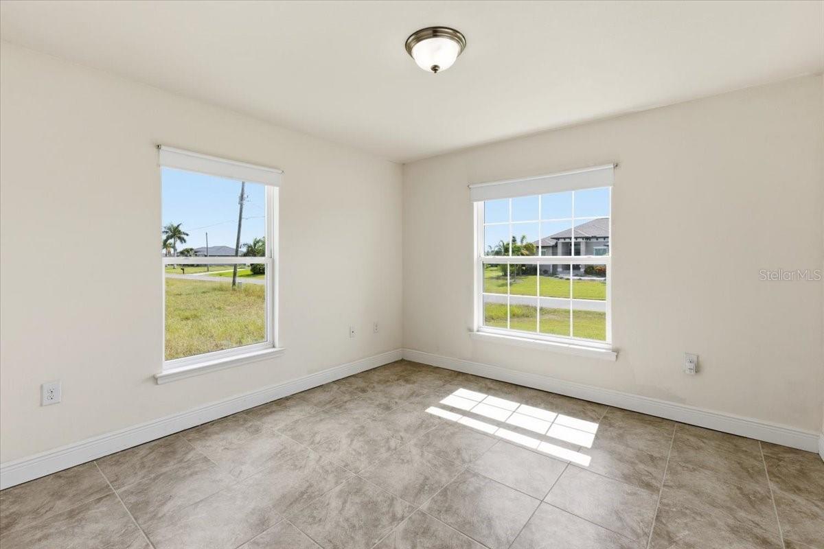 ROTONDA WEST PINE VALLEY - Residential Lease