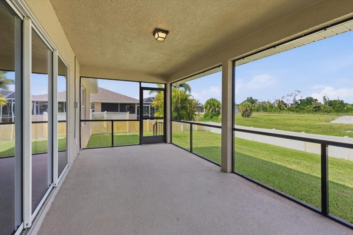 ROTONDA WEST PINE VALLEY - Residential Lease