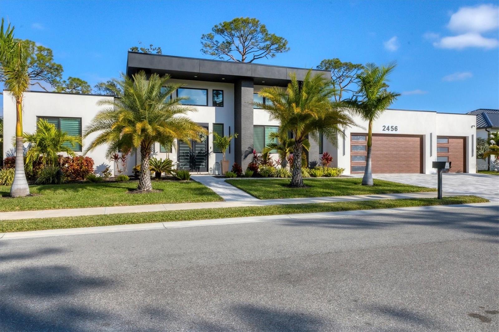 SHORELINE - Residential