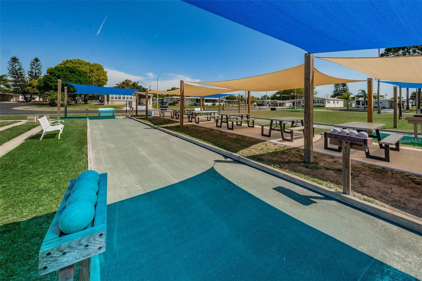 LAKE TARPON MOBILE HM VILLAGE UN 4 - Residential
