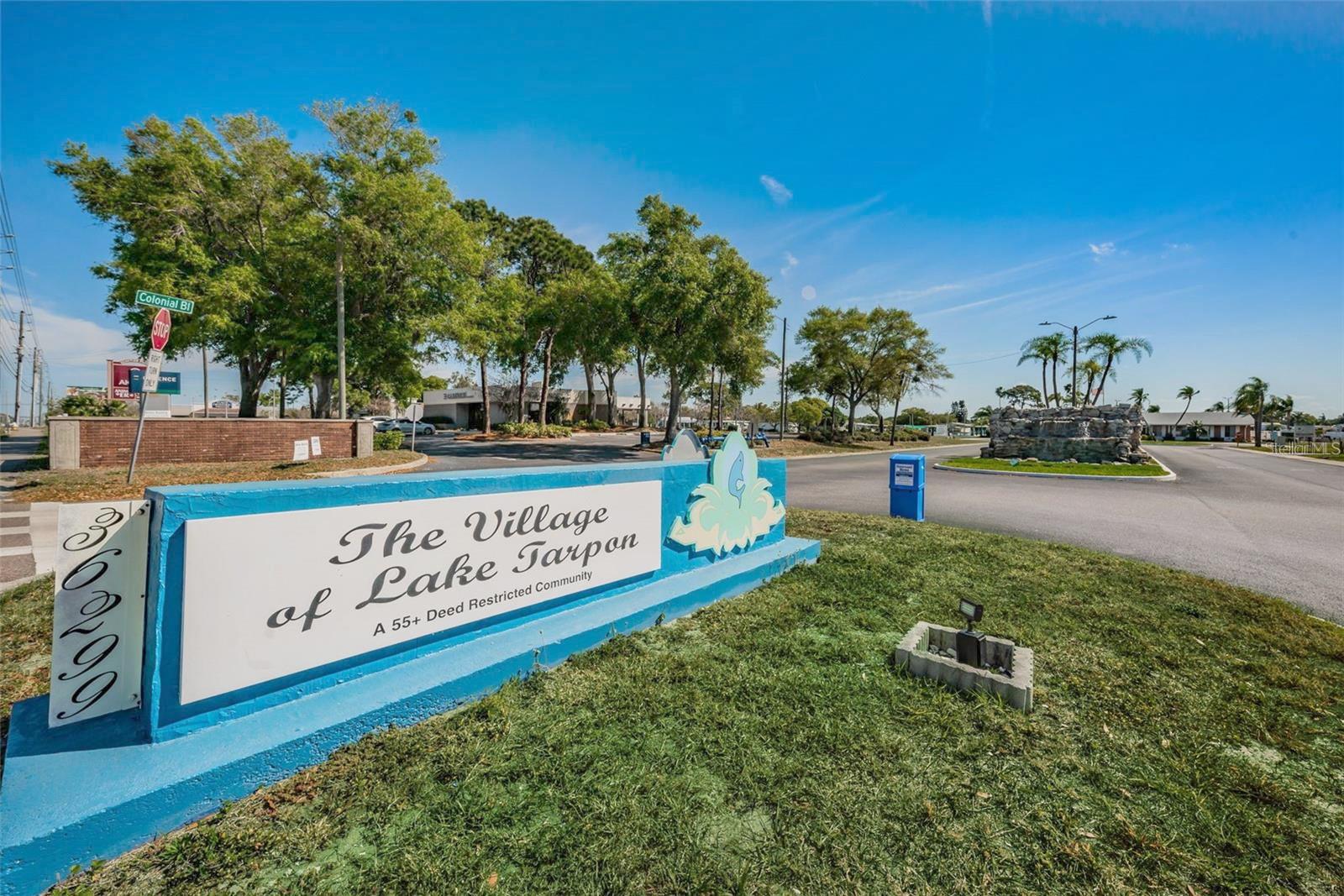 LAKE TARPON MOBILE HM VILLAGE UN 4 - Residential