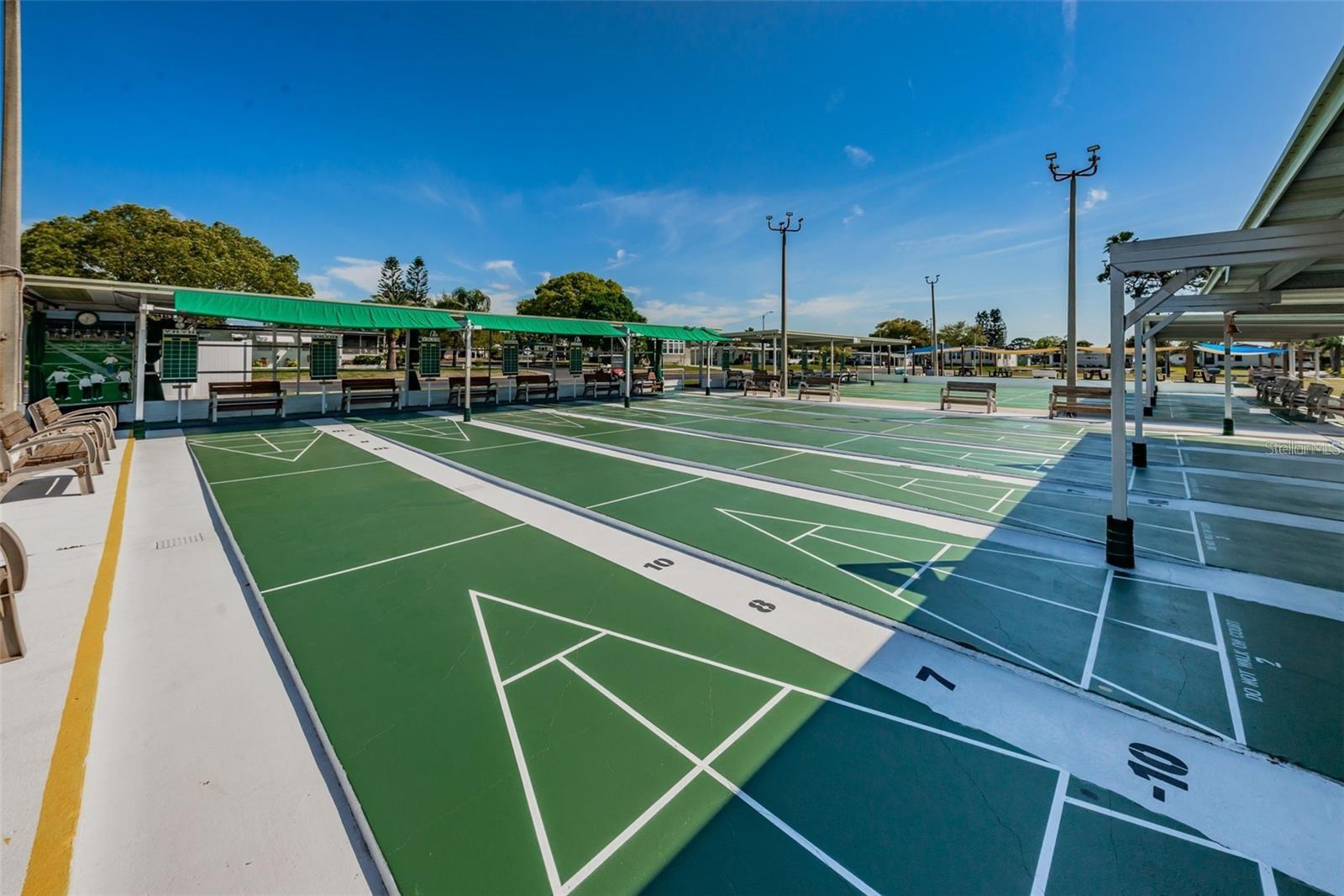 LAKE TARPON MOBILE HM VILLAGE UN 4 - Residential