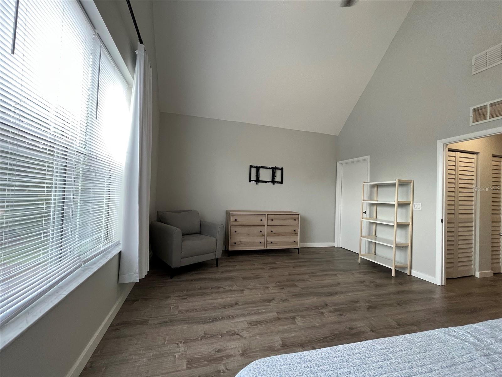 LAS PALMAS TWNHMS - Residential