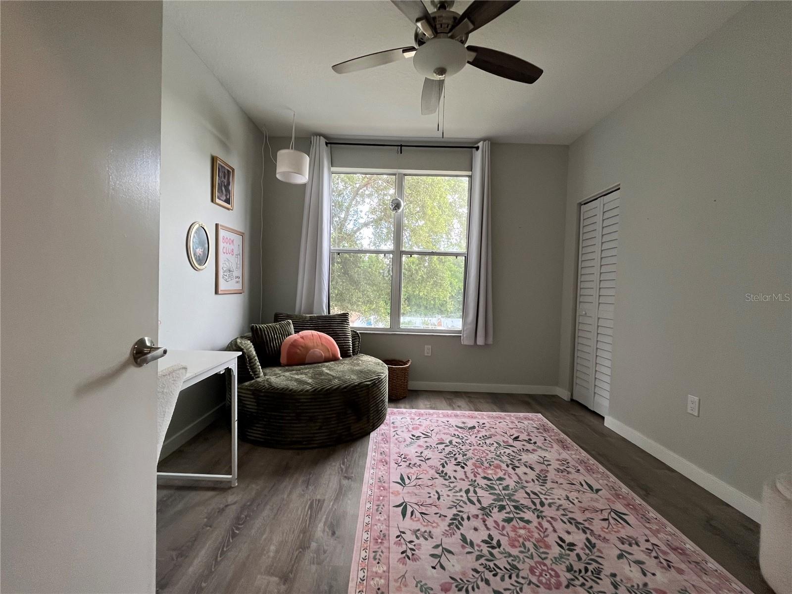 LAS PALMAS TWNHMS - Residential