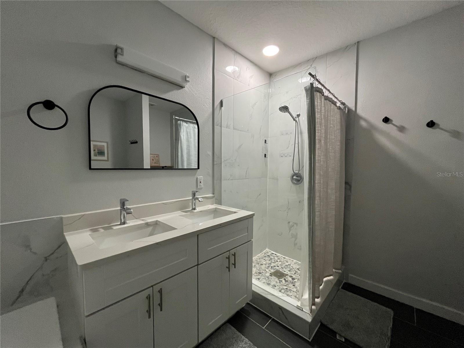 LAS PALMAS TWNHMS - Residential