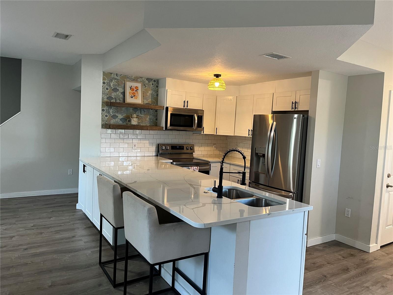LAS PALMAS TWNHMS - Residential