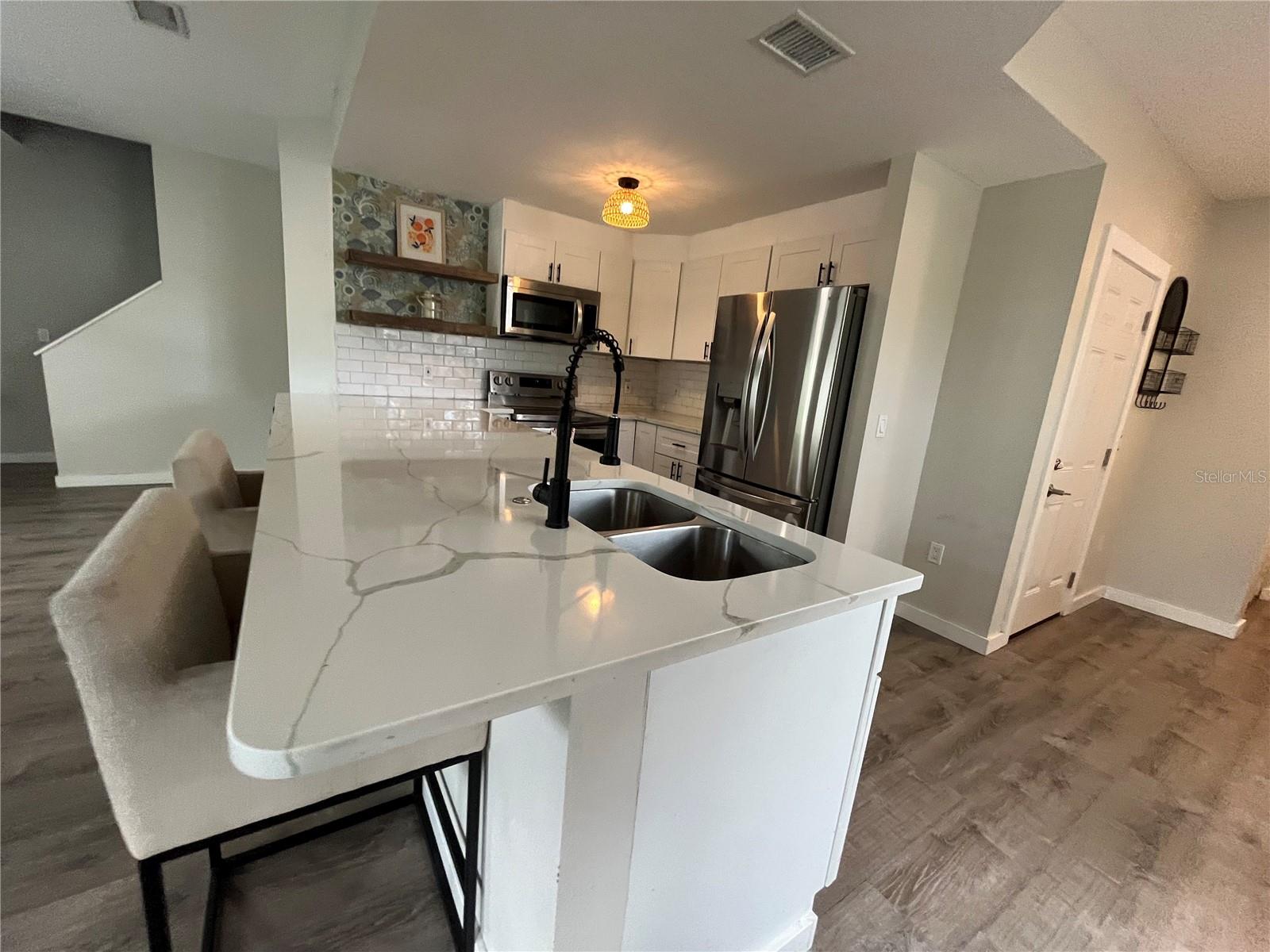 LAS PALMAS TWNHMS - Residential