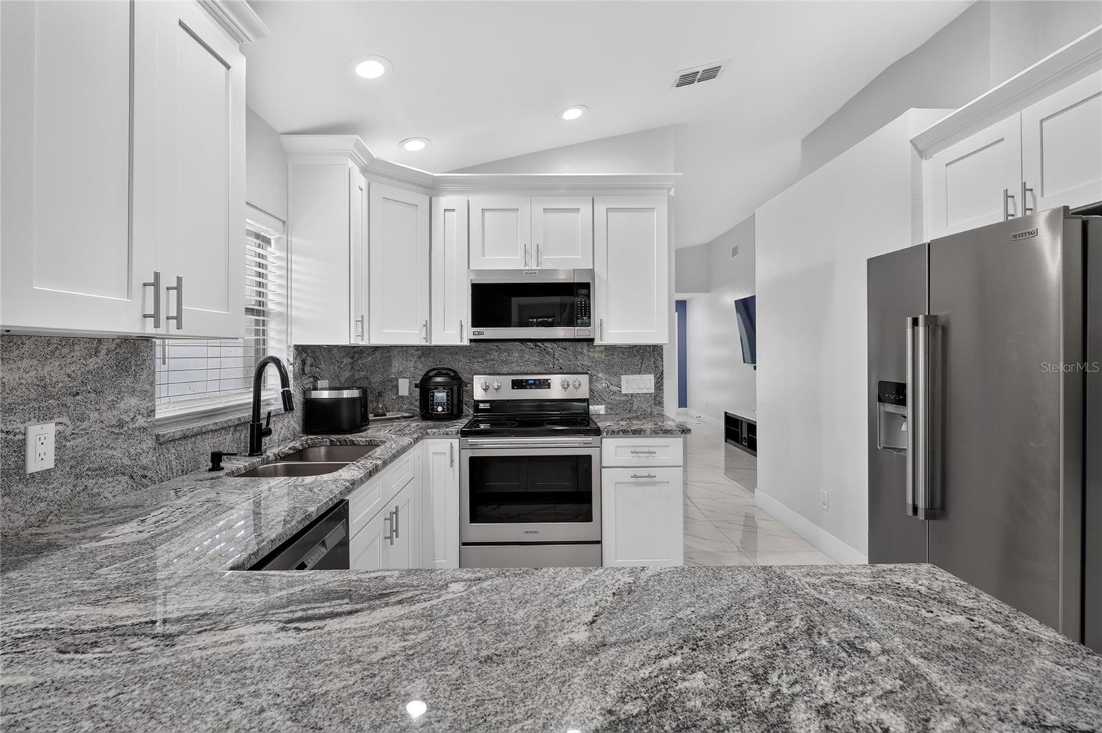 NORTHWOOD MANOR - Residential