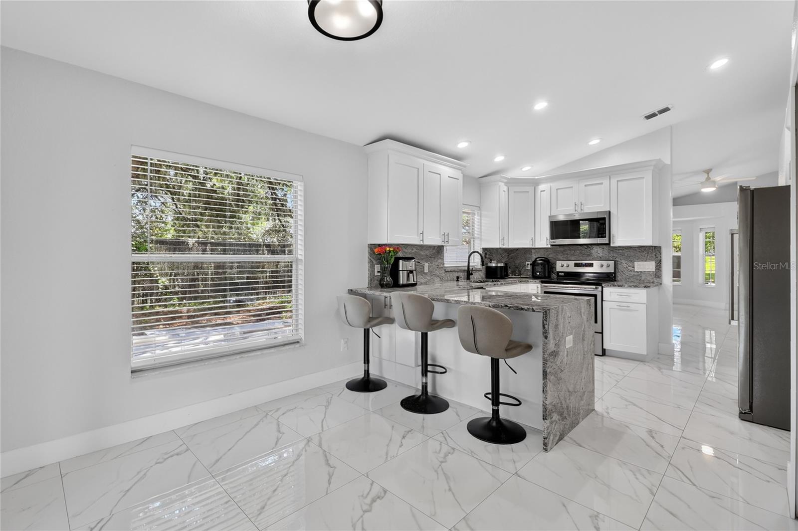 NORTHWOOD MANOR - Residential