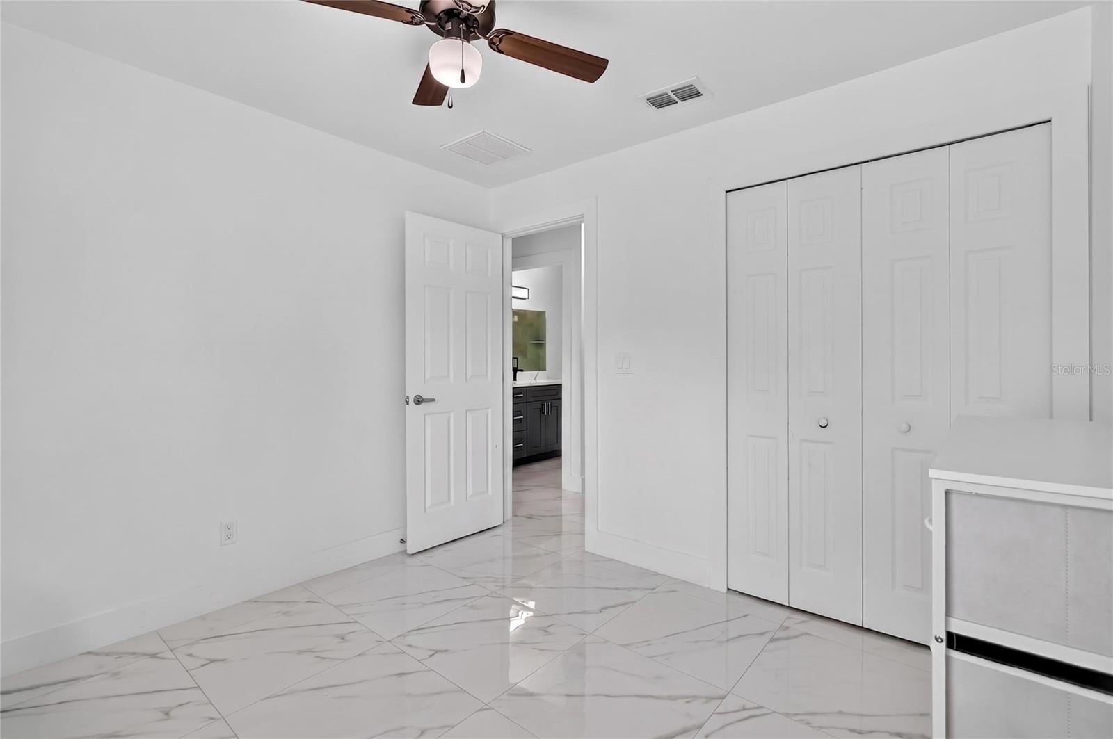 NORTHWOOD MANOR - Residential