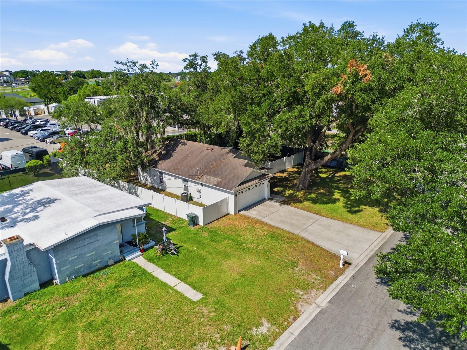 NORTHWOOD MANOR - Residential