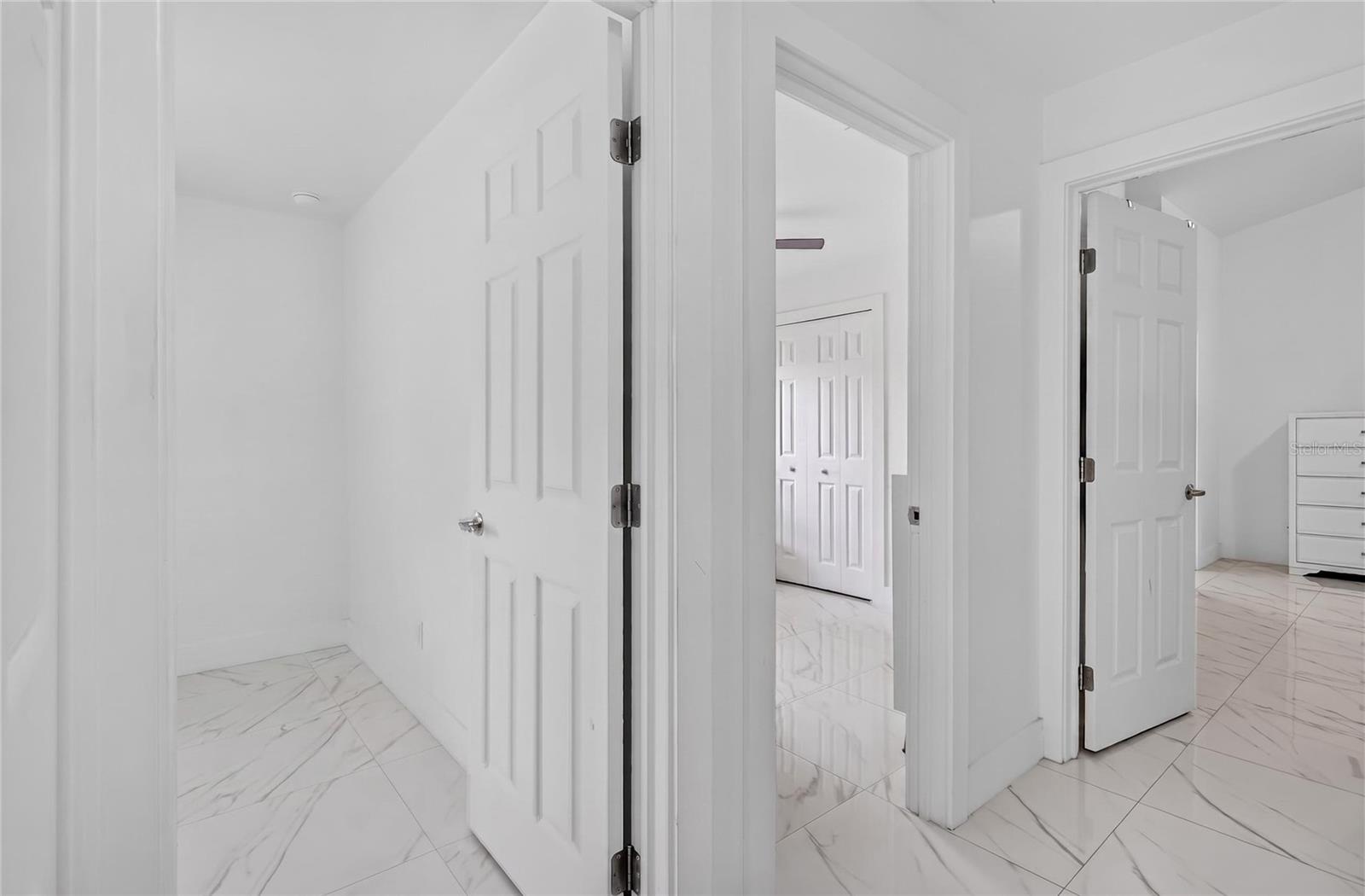 NORTHWOOD MANOR - Residential