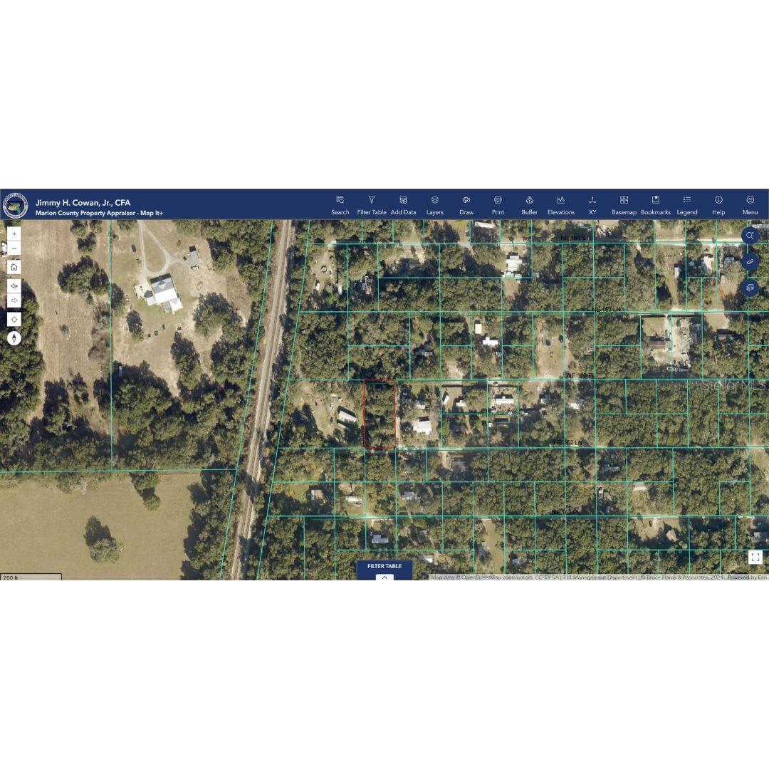 Discover the perfect spot to bring your vision to life on this 0.51-acre parcel in Citra, Florida. Nestled in a peaceful setting, this spacious lot offers the ideal opportunity to design and build your dream home. With plenty of room for a custom residence, outdoor living, and even a pool or garden, the possibilities are endless. Conveniently located between Ocala and Gainesville, you’ll enjoy easy access to shopping, dining, schools, and major highways—all while relishing the quiet charm of small-town living.
Bring your builder and start planning today—this blank canvas is waiting for you!