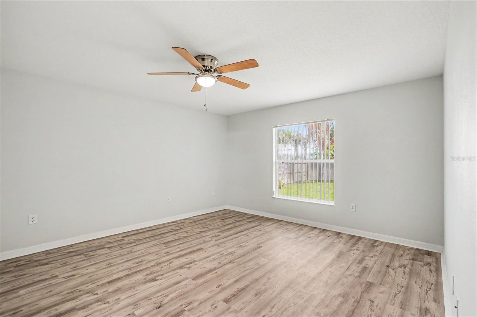 EAU GALLIE SHORES - Residential