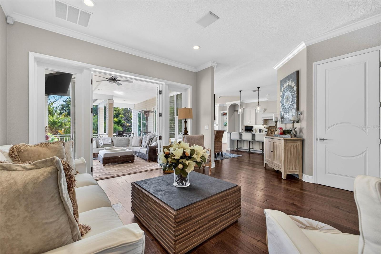 GATEHOUSE WOODS - Residential