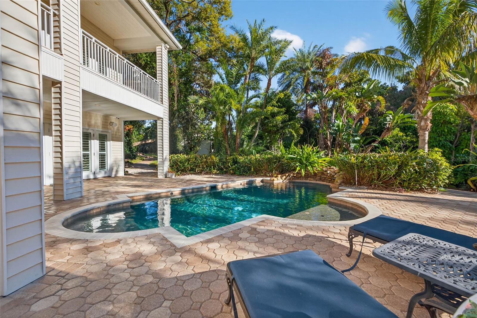 GATEHOUSE WOODS - Residential