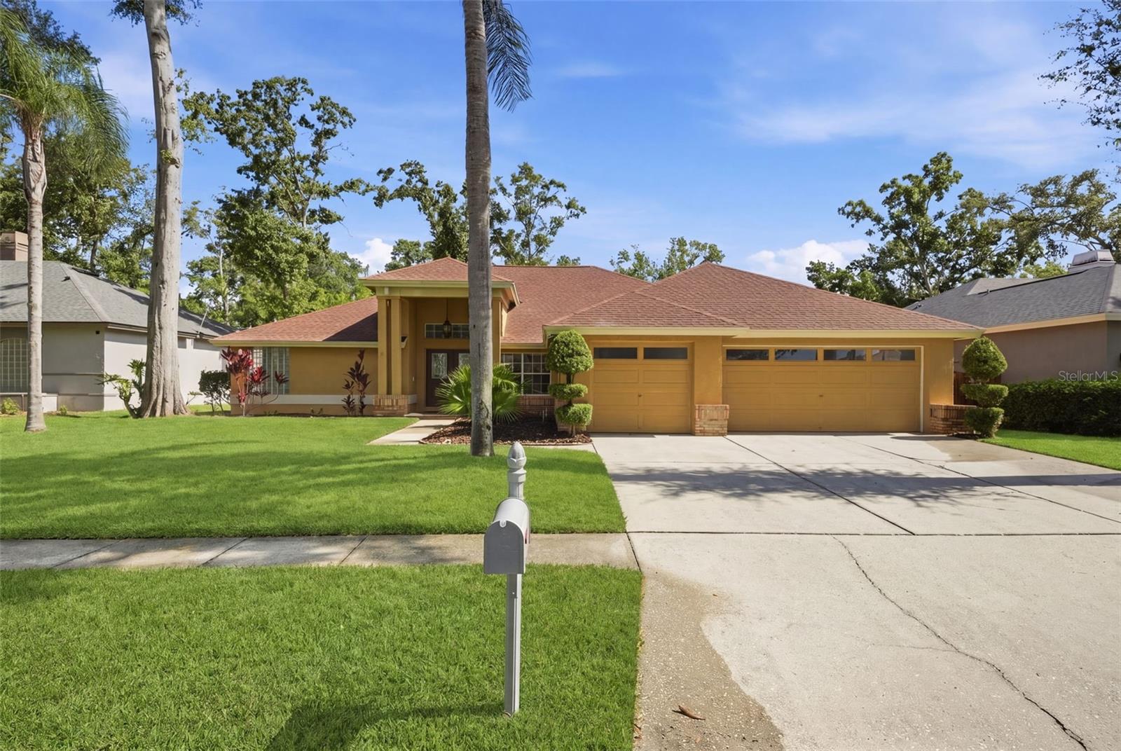 CHAPMAN MANORS - Residential
