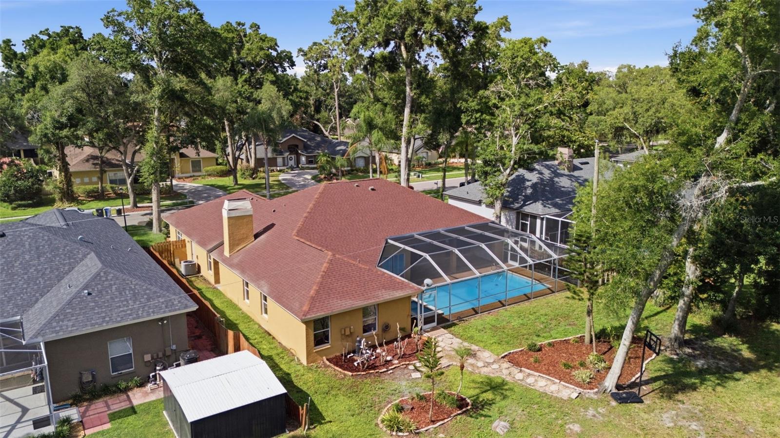 CHAPMAN MANORS - Residential