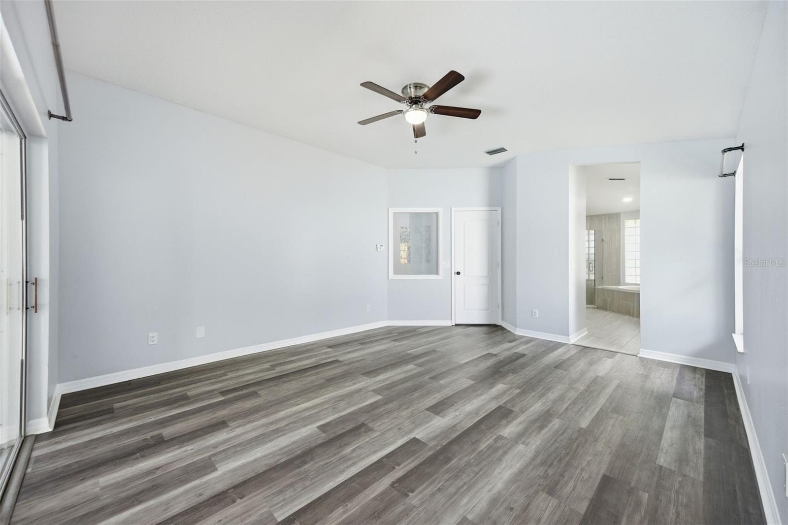 CHAPMAN MANORS - Residential