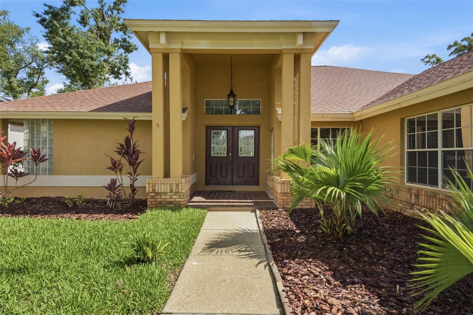 CHAPMAN MANORS - Residential
