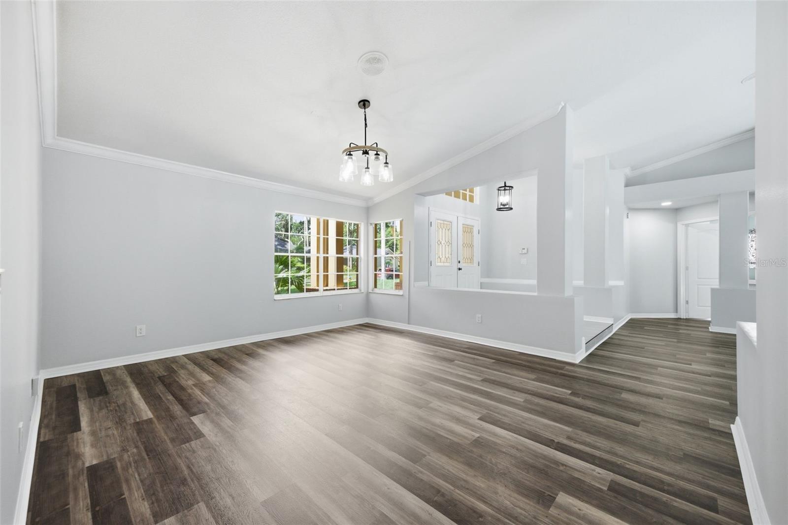 CHAPMAN MANORS - Residential