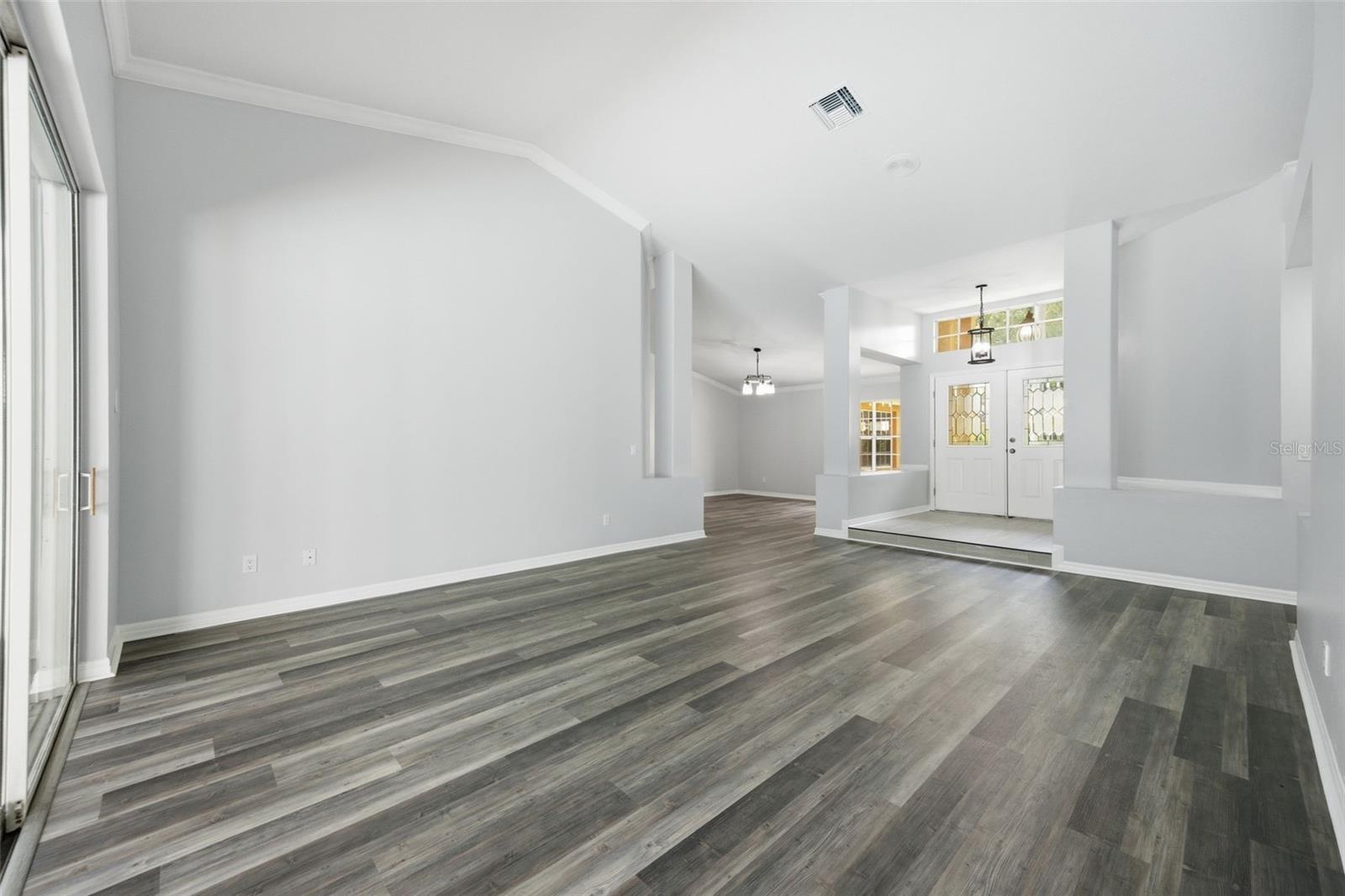 CHAPMAN MANORS - Residential