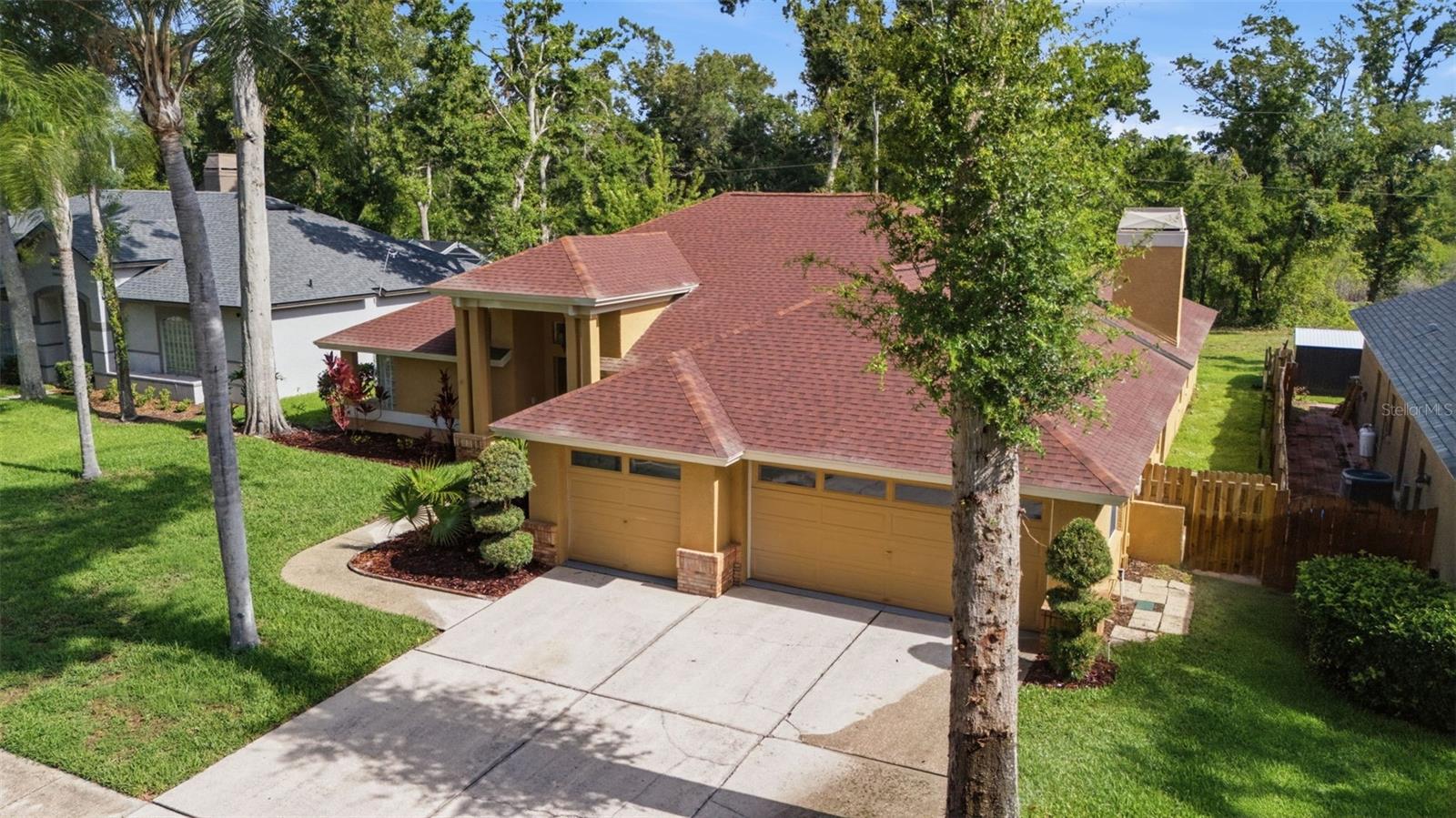 CHAPMAN MANORS - Residential