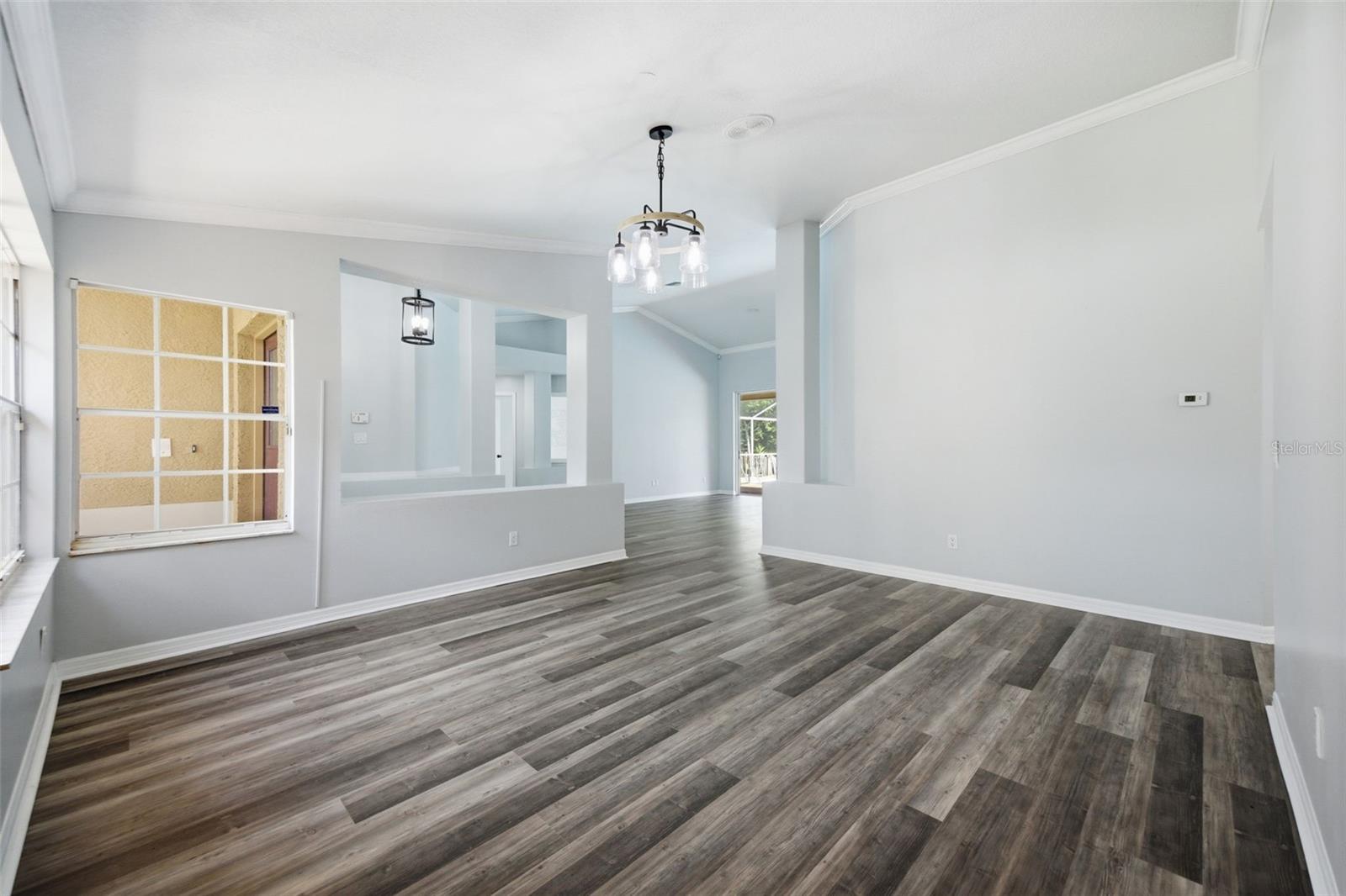 CHAPMAN MANORS - Residential