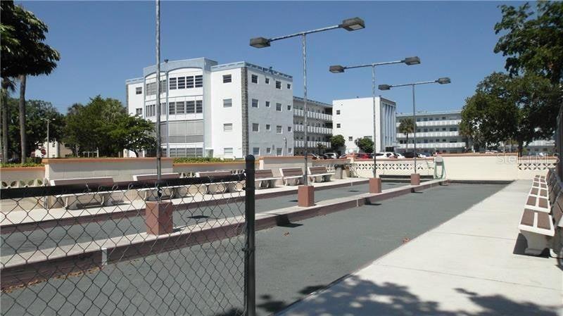 TOPAZ NORTH CONDO - Residential Lease