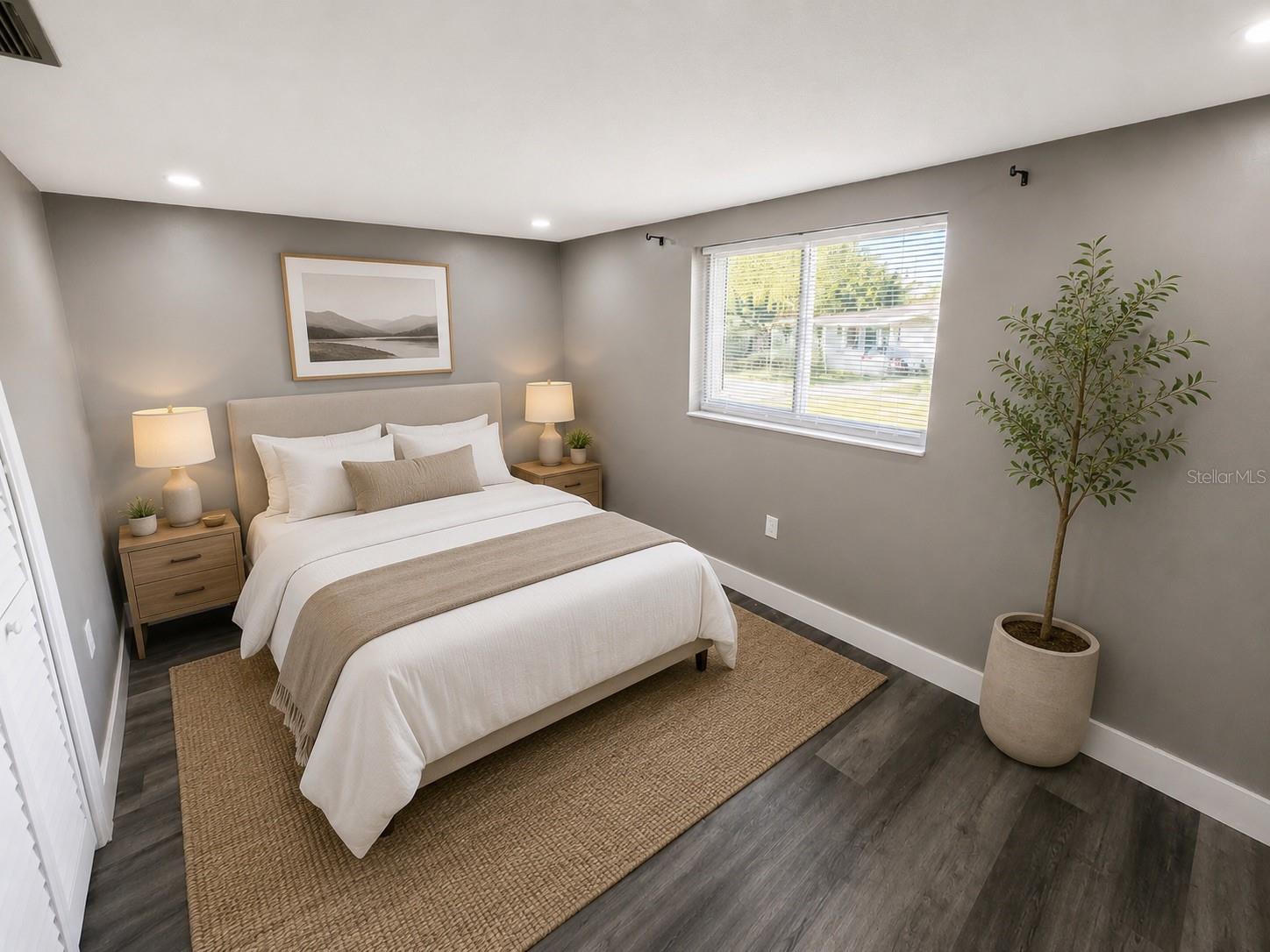 REGENCY PARK - Residential