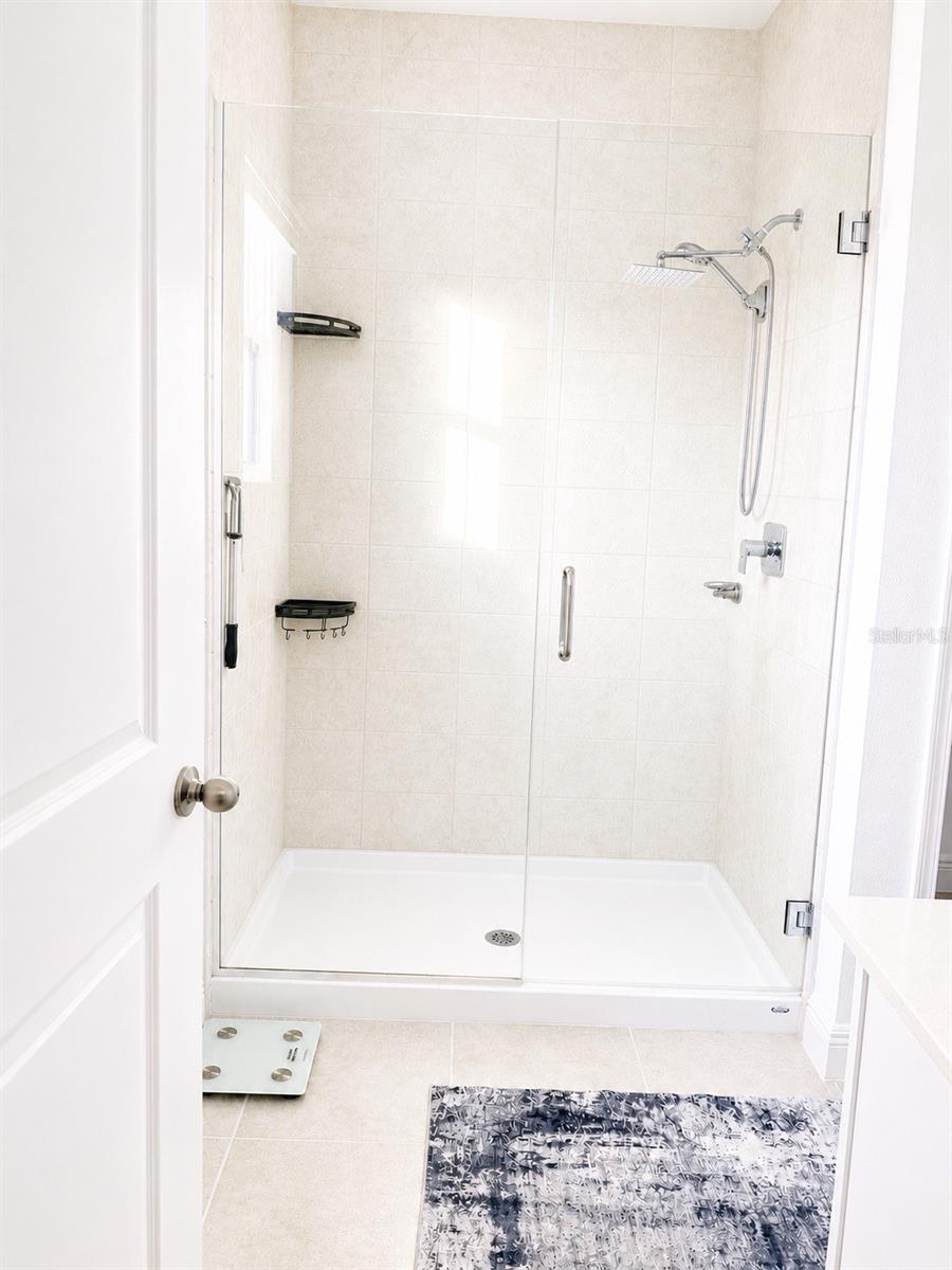 HAMLIN RDG - Residential Lease