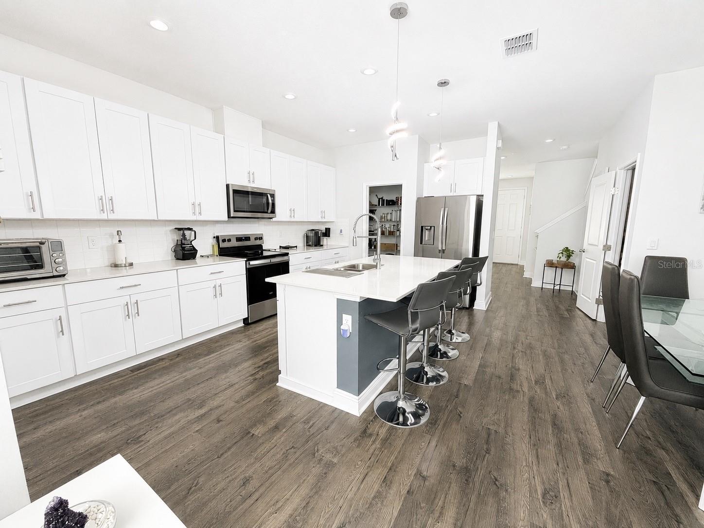 HAMLIN RDG - Residential Lease
